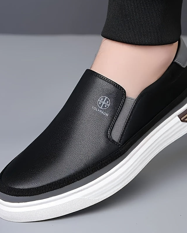 Alghero — Mokasyny Slip-On z Antypoślizgową Podeszwą PVC