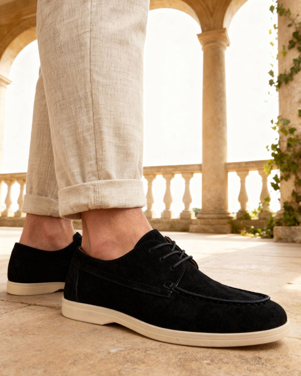 Agora — Buty Zamszowe Sznurowane Premium