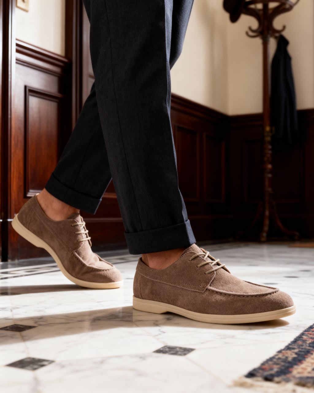 Agora — Buty Zamszowe Sznurowane Premium
