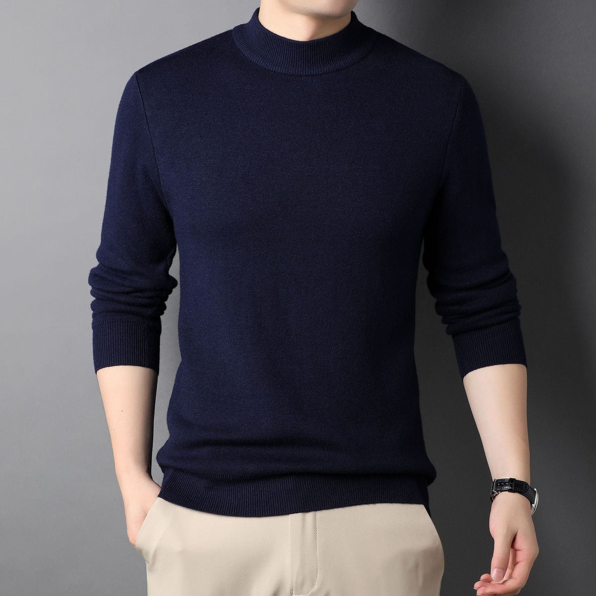 Elegancki męski sweter z półgolfem – zdjęcie 4